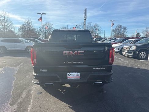 Used 2022 GMC Sierra 1500 Denali w/ Denali Reserve Package AWD/4WD image 7