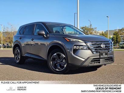 Used 2024 Nissan Rogue SV