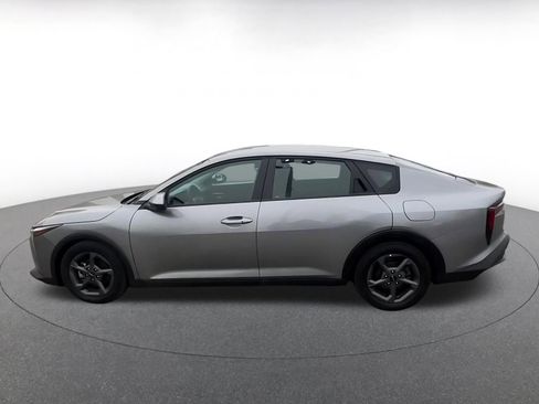 Used 2025 Kia K4 FWD image 8