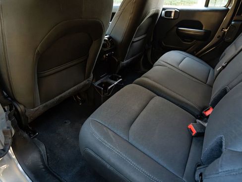 Used 2020 Jeep Wrangler Unlimited Sport S AWD/4WD image 20