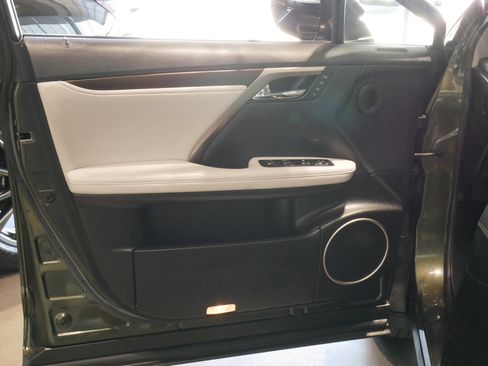 Certified 2022 Lexus RX 350 FWD w/ Premium Package image 6
