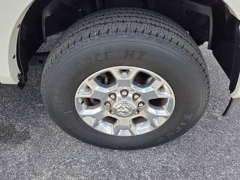 Used 2021 RAM 2500 Laramie w/ Safety Group AWD/4WD image 15