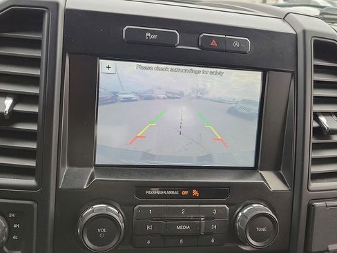 Used 2017 Ford F150 XL w/ Equipment Group 101A Mid image 16