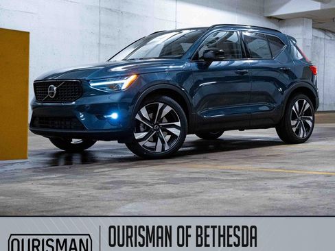 New 2026 Volvo XC40 B5 Ultra w/ Protection Package Premier image 1