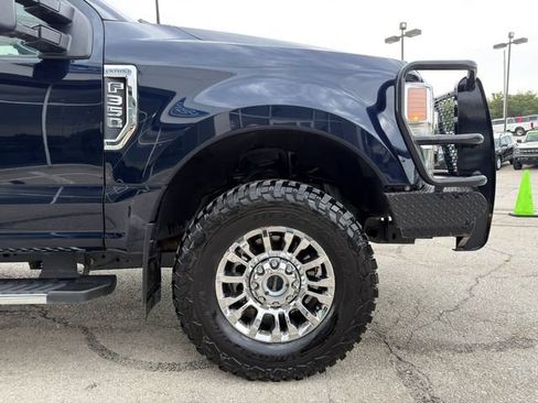 Used 2022 Ford F350 Lariat w/ Chrome Package AWD/4WD image 10
