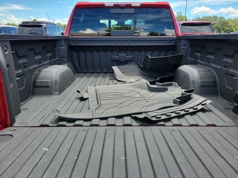 Used 2025 Chevrolet Silverado 1500 LTZ w/ LTZ Premium Package AWD/4WD image 8