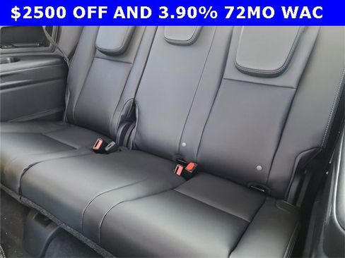 New 2026 Subaru Ascent Limited image 16