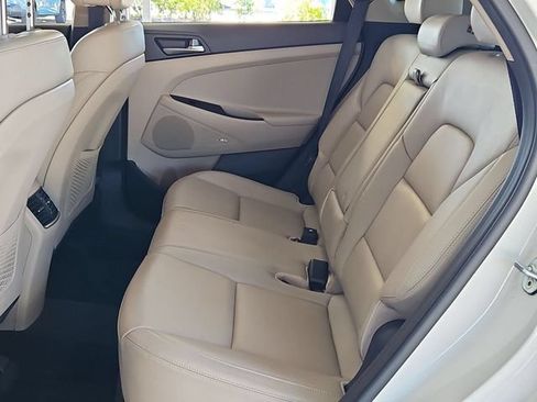 Used 2018 Hyundai Tucson SEL Plus FWD image 25