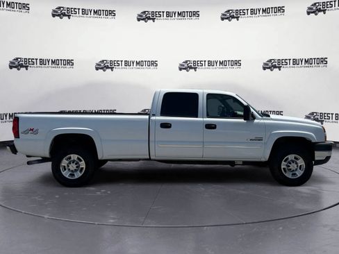 Used 2007 Chevrolet Silverado 2500 LT w/ Heavy-Duty Power Package AWD/4WD image 9