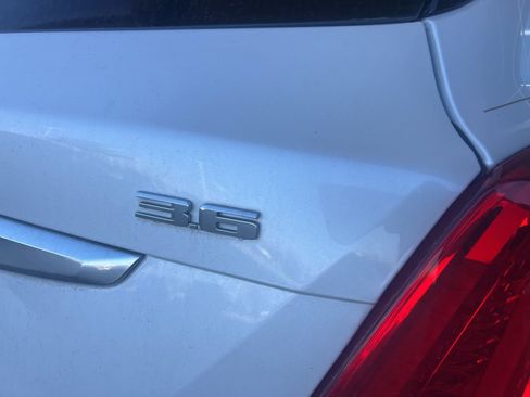 Used 2017 Cadillac XT5 Luxury w/ Driver Awareness Package image 13