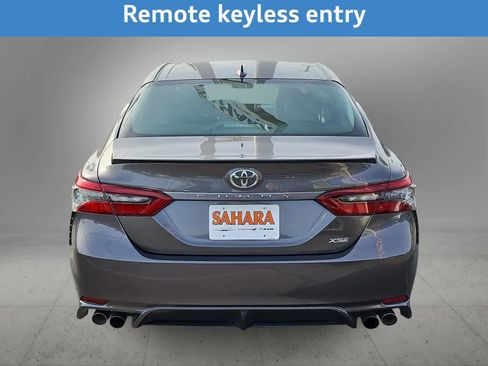 Used 2023 Toyota Camry XSE image 9