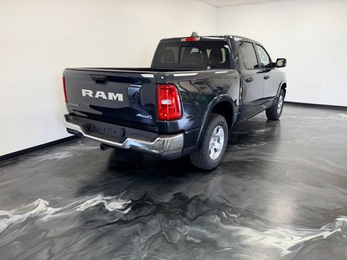 New 2026 RAM 1500 4x4 Crew Cab image 23