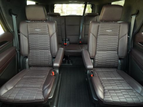 Used 2023 Cadillac Escalade V AWD/4WD image 29