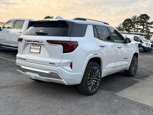 New 2027 GMC Terrain Denali w/ LPO, Black Badging Package AWD/4WD image 3