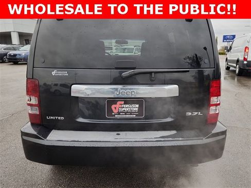 Used 2008 Jeep Liberty Limited w/ Premium Sound Group image 4