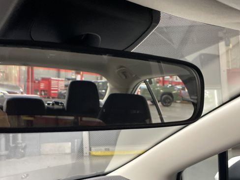 Certified 2022 Toyota Corolla LE image 24