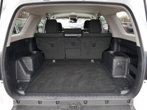 Used 2024 Toyota 4Runner TRD Off-Road image 18