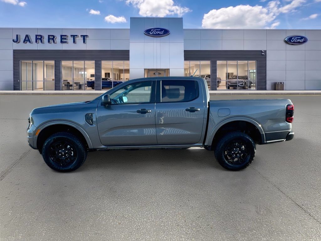New 2026 Ford Ranger XLT w/ Black Appearance Package RWD image 4