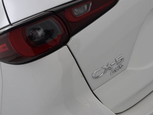 Certified 2025 MAZDA CX-5 AWD 2.5 S w/ Select Package image 31