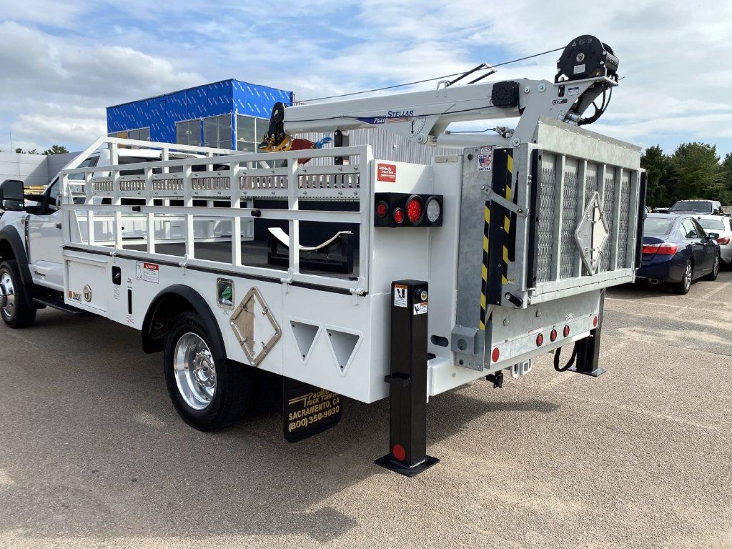 Used 2025 Ford F550 4x4 Regular Cab Super Duty image 7