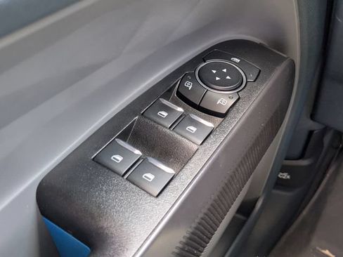 Used 2025 Ford Maverick Lobo AWD/4WD image 20