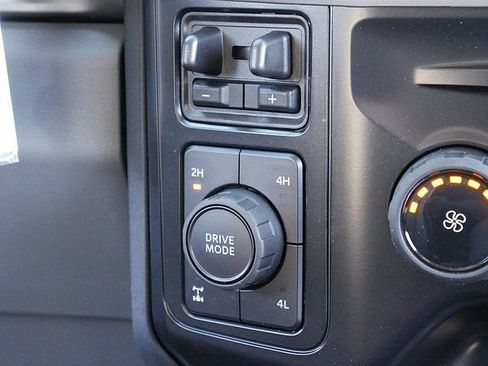 New 2026 Ford F250 XL w/ XL Driver Assist Package AWD/4WD image 21
