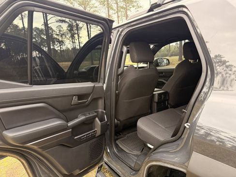 Used 2025 Toyota 4Runner SR5 image 26