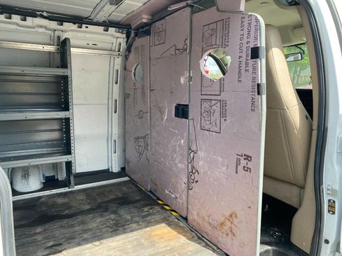 Used 2019 Chevrolet Express 2500 Extended w/ Driver Convenience Package image 26