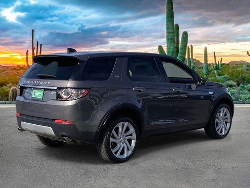 Used 2017 Land Rover Discovery Sport HSE Luxury image 3
