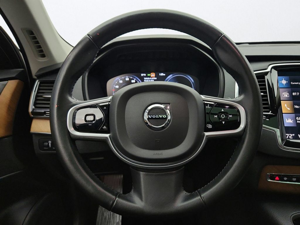 Used 2021 Volvo XC90 T8 Inscription Expression w/ Protection Package Premier AWD/4WD image 14