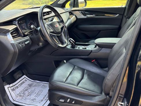 Used 2021 Cadillac XT5 Premium Luxury AWD/4WD image 11
