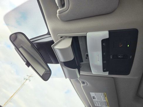 Used 2024 Nissan Altima 2.5 SL image 35