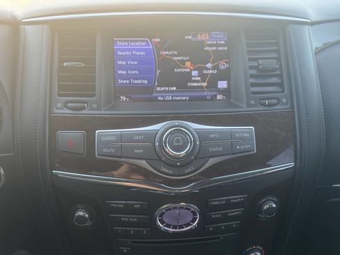 Used 2017 INFINITI QX80 2WD w/ Driver Assistance Package image 12