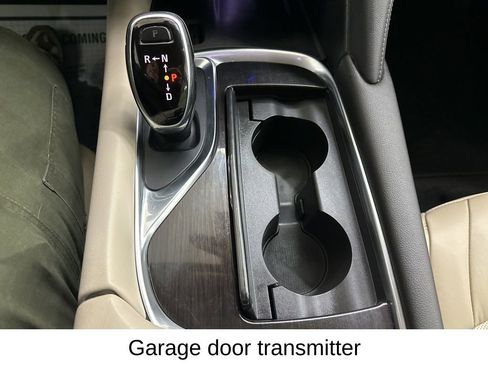 Used 2021 Buick Enclave Essence w/ Sound and Sites Package image 43