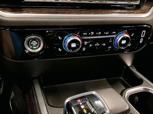 Used 2022 GMC Sierra 1500 Elevation image 31