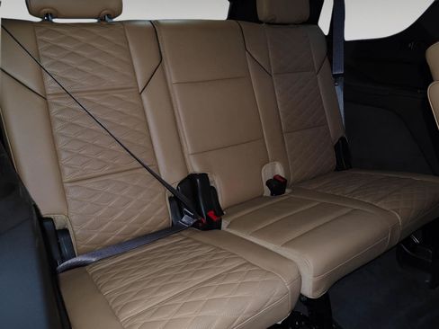 Used 2022 Cadillac Escalade Sport w/ Touring Package AWD/4WD image 23