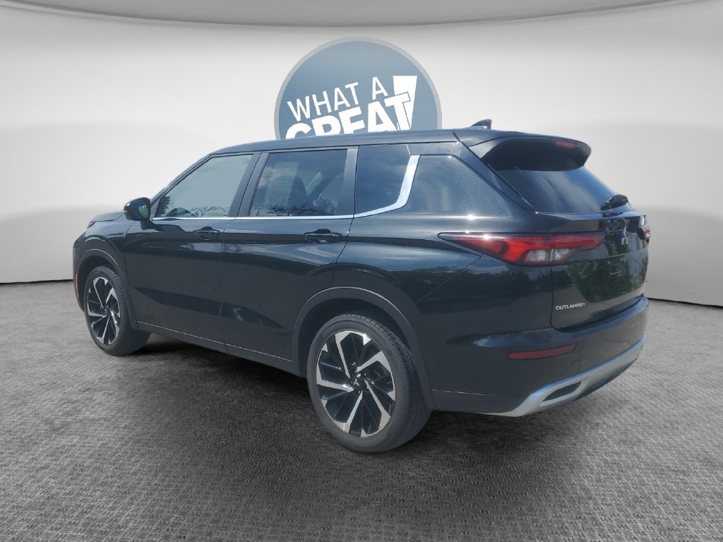 Used 2024 Mitsubishi Outlander SE AWD/4WD image 6