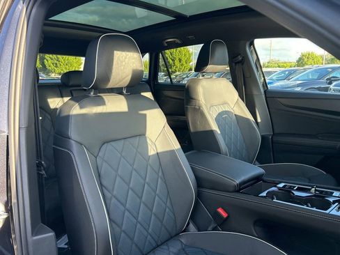 New 2026 Volkswagen Atlas Cross Sport SEL Premium R-Line AWD/4WD image 47