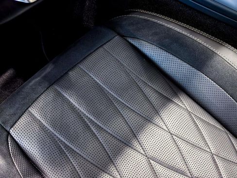 Used 2025 Mercedes-Benz GLE 63 AMG S image 19