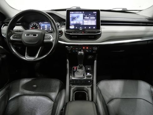 Used 2022 Jeep Compass Limited w/ Sun and Sound Group AWD/4WD image 11