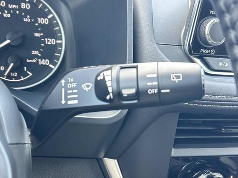 New 2026 Nissan Rogue SV FWD image 31
