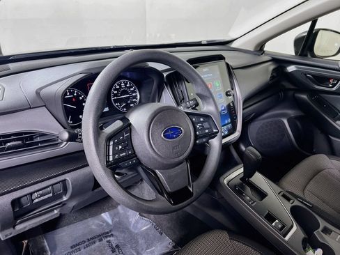 Used 2024 Subaru Crosstrek 2.0i Premium w/ Popular Package #4 AWD/4WD image 9