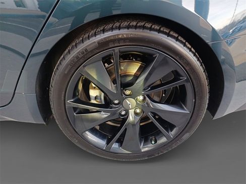 Used 2023 Genesis G70 2.0T w/ Sport Prestige Package image 8