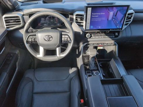 Used 2022 Toyota Tundra Platinum image 27