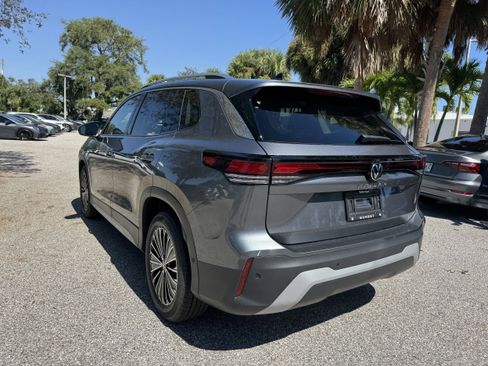 New 2025 Volkswagen Tiguan S image 5