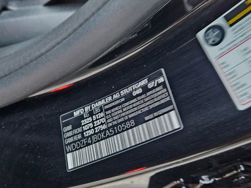 Used 2019 Mercedes-Benz E 300 image 24