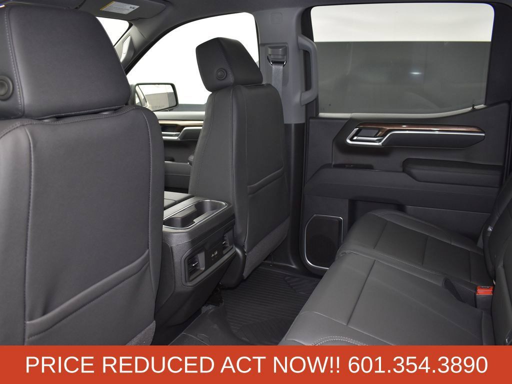 Used 2026 Chevrolet Silverado 1500 RST w/ All Star Edition Plus AWD/4WD image 15