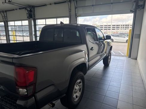 Used 2019 Toyota Tacoma SR w/ SR Convenience Package RWD image 5