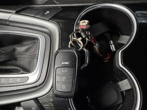 Used 2015 Ford Fusion Titanium FWD image 19