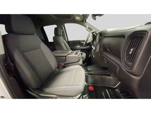 Used 2024 GMC Sierra 2500 Pro AWD/4WD image 18